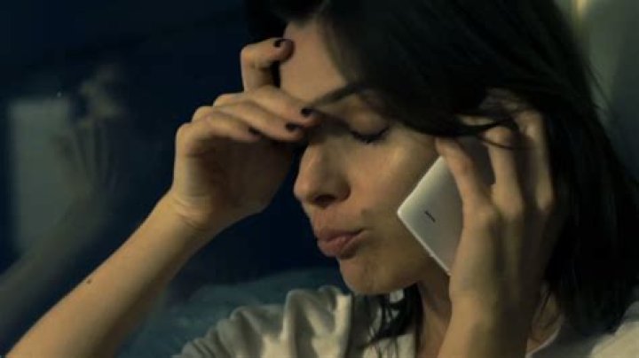 Should you talk on the phone everyday when dating?