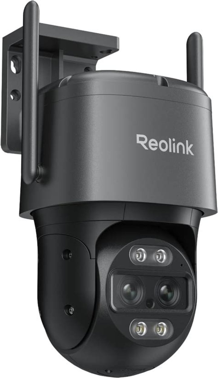 What does red light on Reolink camera mean?