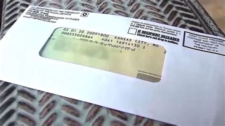 What does the third stimulus check envelope look like?