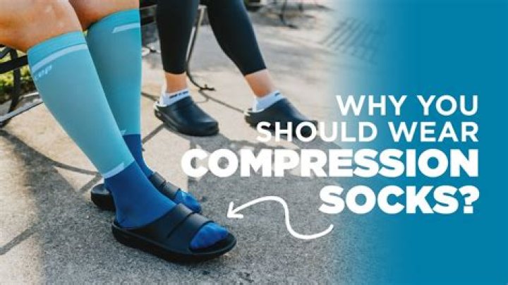 What does yellow socks mean in a hospital?
