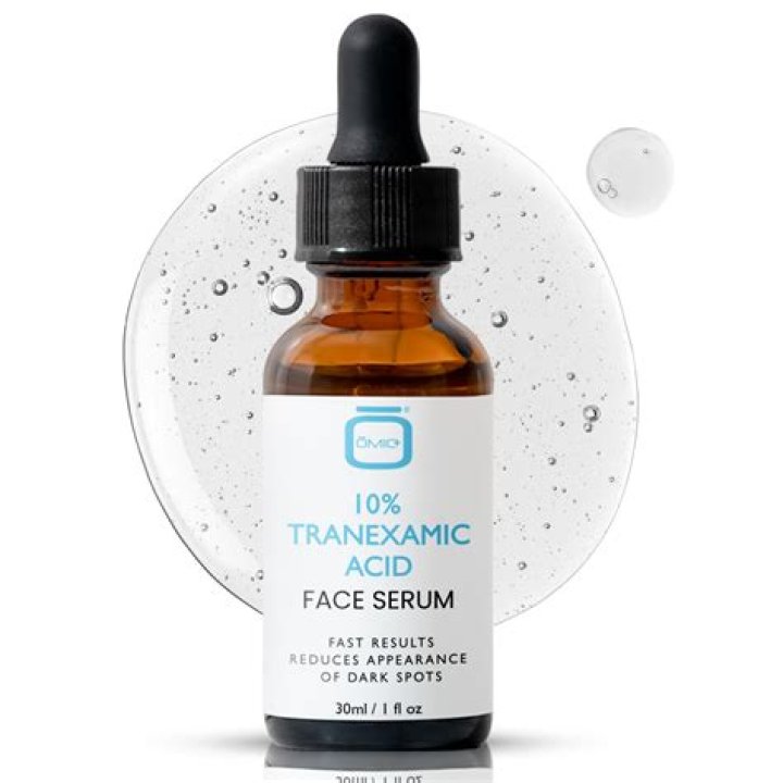 What iS a natural face serum?