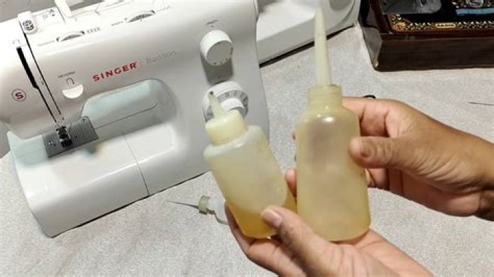 What is Singer sewing machine oil made of?