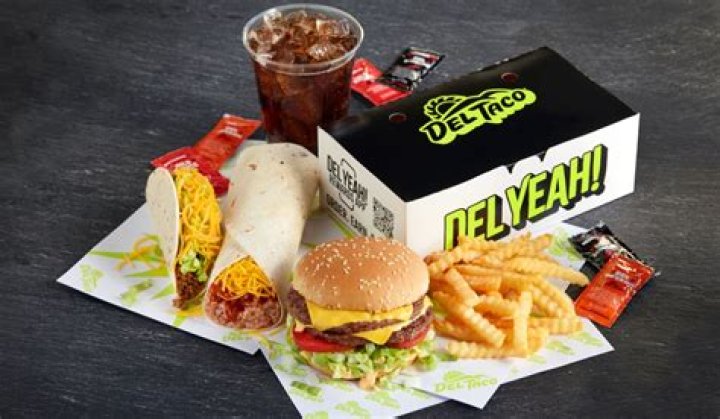 What is the green sauce at Del Taco?