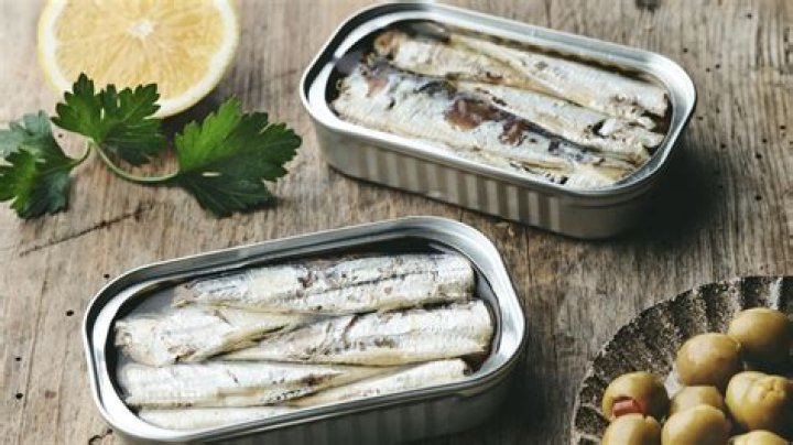 What is the healthiest canned sardines?