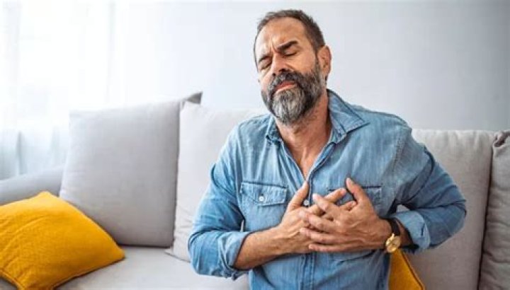 What is the life expectancy of someone with diastolic heart failure?