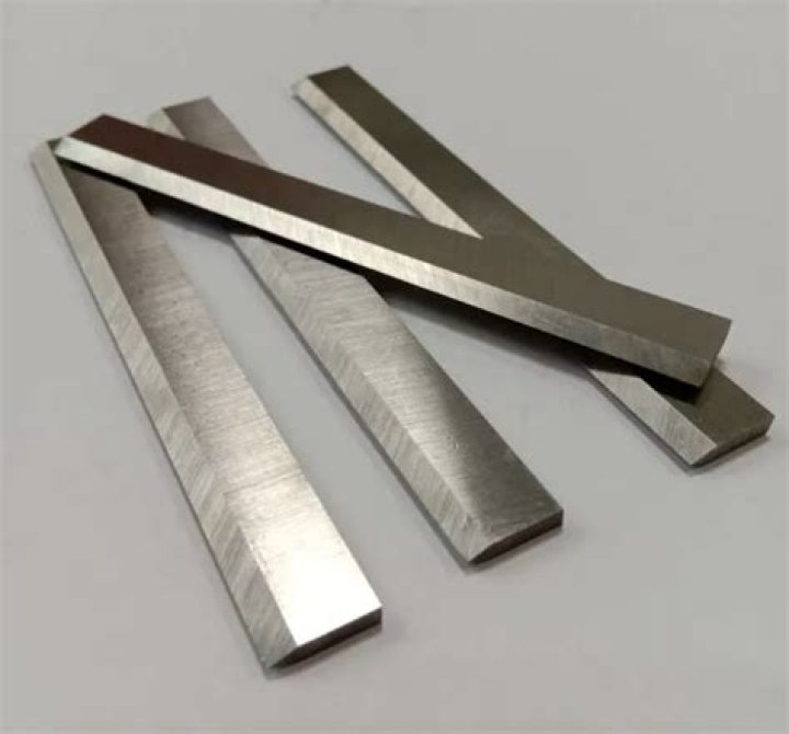 What is tungsten carbide blade used for?