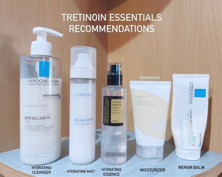 What skincare products can I use with tretinoin?