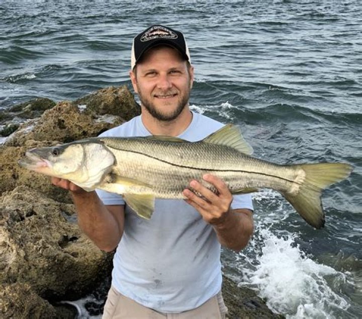 What time at night is best for fishing?