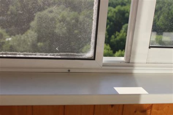 What tint blocks the most heat?