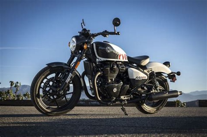 Which is better KTM or Enfield?
