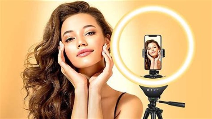 Which ring light do YouTubers use?