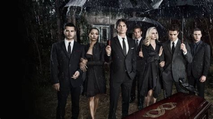Who is the serial killer in vampire Diaries season 3?