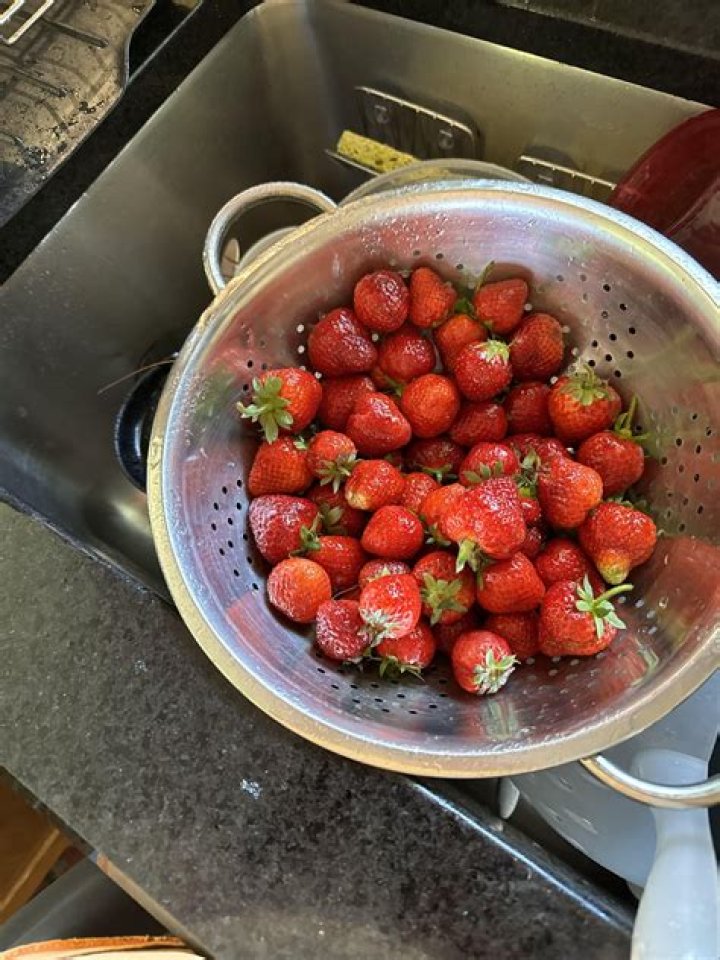 Why are my strawberries tasteless?