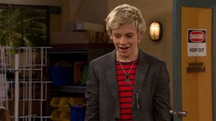 Why did they cancel Austin and Ally?