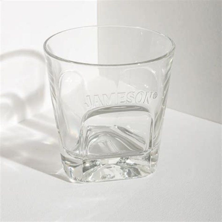 Why do whiskey glasses have thick bottoms?
