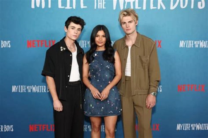 Will there be a season 3 of Another Life?